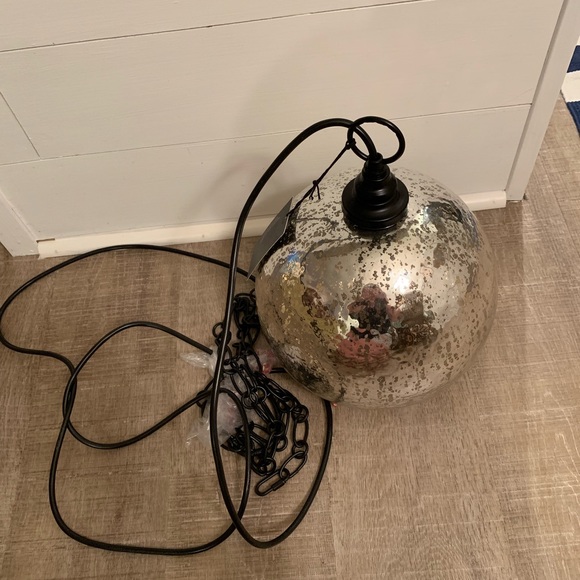 Regina Andrew Design East End Antique Mercury - Picture 4 of 8